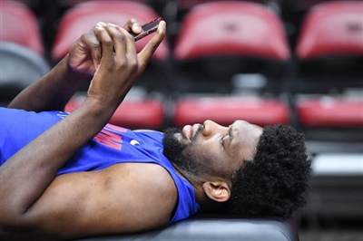 Joel Embiid Poster 3392421