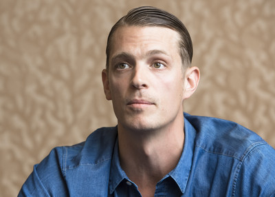 Joel Kinnaman Poster 2365092