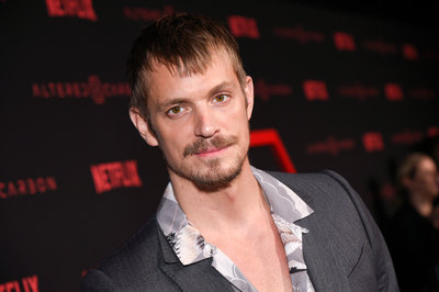 Joel Kinnaman Poster 2987629