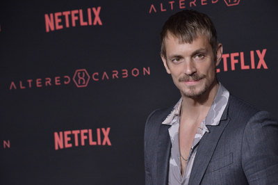 Joel Kinnaman Poster 2987656