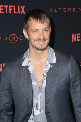 Joel Kinnaman Poster 2987665