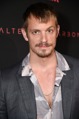 Joel Kinnaman Poster 2987668