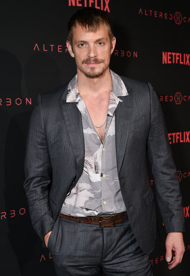 Joel Kinnaman Poster 2987683