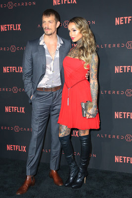 Joel Kinnaman Poster 2987688