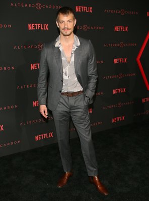 Joel Kinnaman Poster 2987689