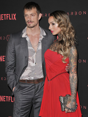 Joel Kinnaman Poster 2987702