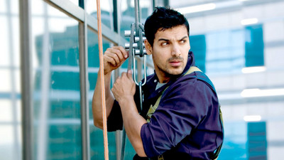 John Abraham Poster 1997375