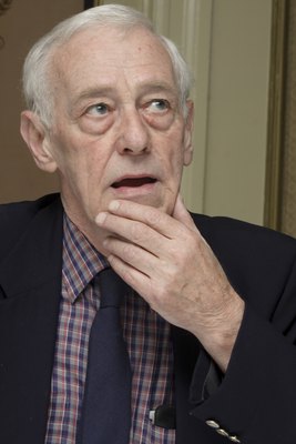 John Mahoney Poster 2262169