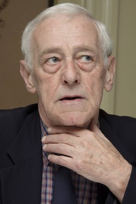 John Mahoney Poster 2262174