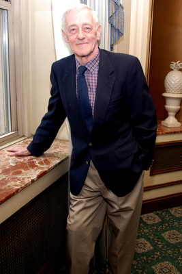 John Mahoney Poster 2262181