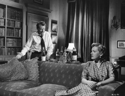 John Mills Poster 2552070