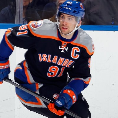 John Tavares Poster 2372202