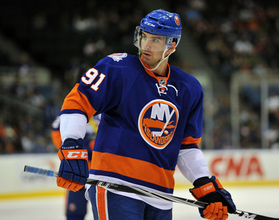 John Tavares Poster 2372203