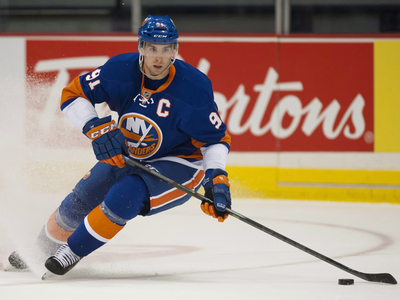 John Tavares Poster 2372209