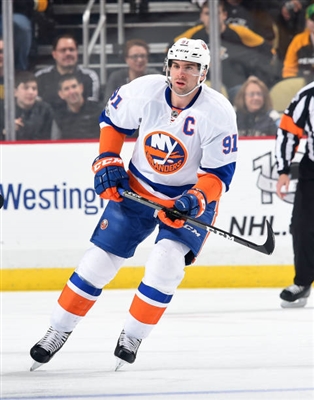 John Tavares Poster 3527800