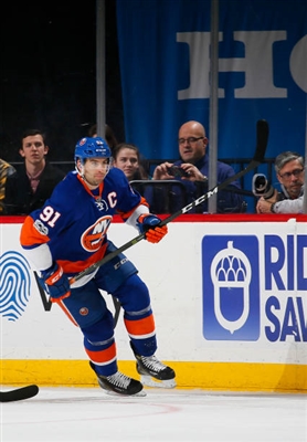 John Tavares Poster 3527801