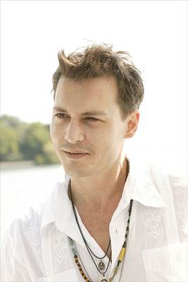 Johnny Depp Poster 2216495