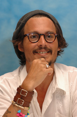Johnny Depp Poster 2216502