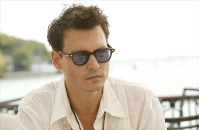 Johnny Depp Poster 2216512