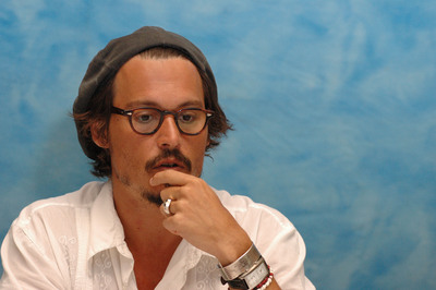 Johnny Depp Poster 2216566