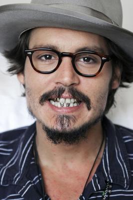 Johnny Depp Poster 2216579