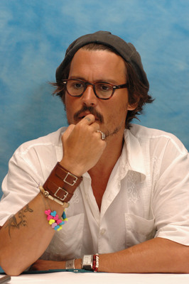 Johnny Depp Poster 2216622
