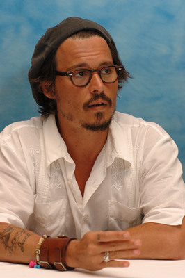 Johnny Depp Poster 2216653