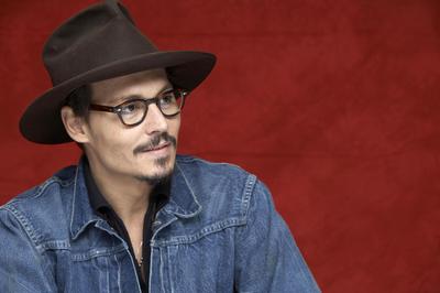 Johnny Depp Poster 2231480