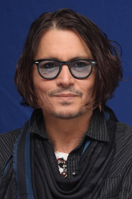 Johnny Depp Poster 2242252