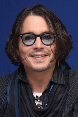 Johnny Depp Poster 2242258