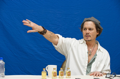 Johnny Depp Poster 2249259