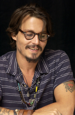 Johnny Depp Poster 2249289
