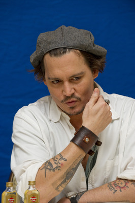 Johnny Depp Poster 2249343