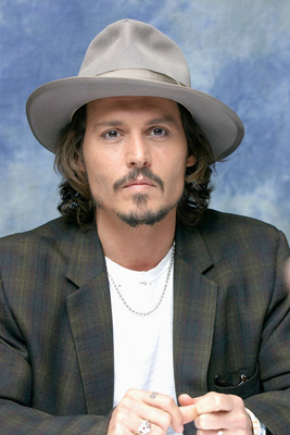 Johnny Depp Poster 2263852