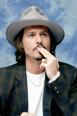 Johnny Depp Poster 2263859