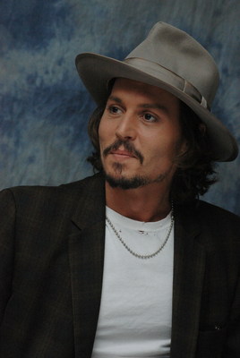 Johnny Depp Poster 2279149