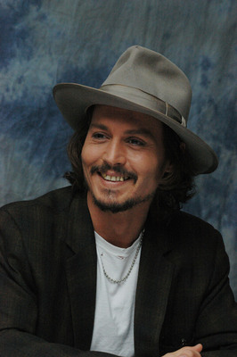 Johnny Depp Poster 2279180