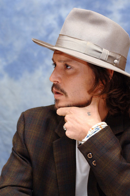 Johnny Depp Poster 2291578
