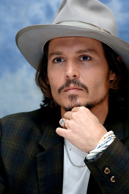 Johnny Depp Poster 2291606