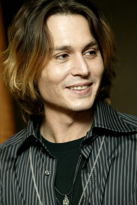 Johnny Depp Poster 2291636