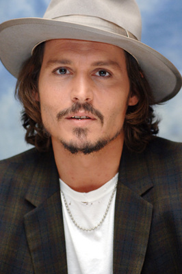 Johnny Depp Poster 2291659