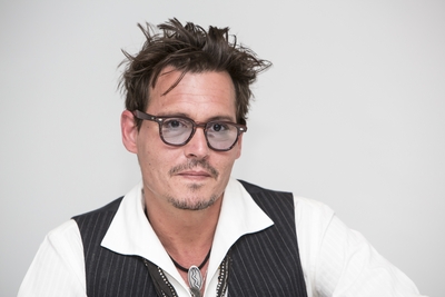 Johnny Depp Poster 2331298