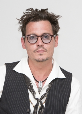 Johnny Depp Poster 2331319