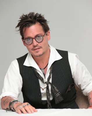 Johnny Depp Poster 2331324