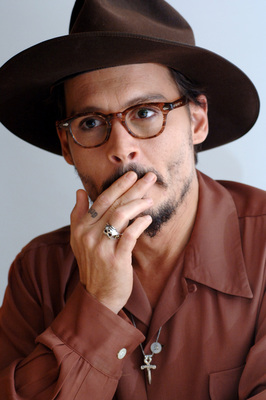 Johnny Depp Poster 2400779