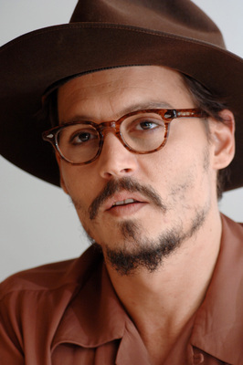 Johnny Depp Poster 2400811