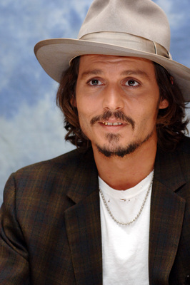 Johnny Depp Poster 2403905