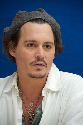 Johnny Depp Poster 2433038