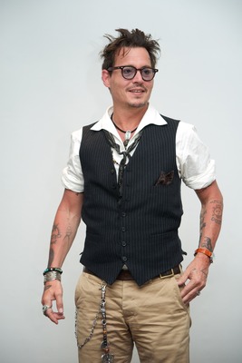 Johnny Depp Poster 2433040