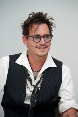 Johnny Depp Poster 2433044